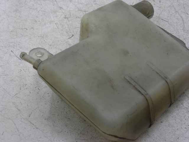 photo de BOTELLA EXPANSION SUZUKI BURGMAN EXECUTIVE 650 (2008 - 2010)