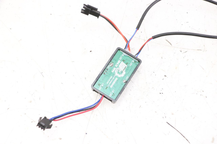 photo de LUZ PILOTO DUALTRON AMINIA 1