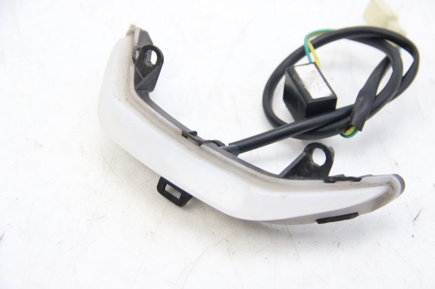 photo de LUZ PILOTO PEUGEOT KISBEE 2T 50 (2018 - 2022)