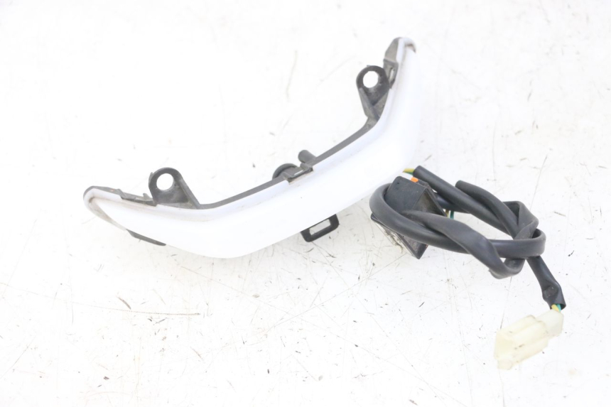 photo de LUZ PILOTO PEUGEOT KISBEE 2T 50 (2018 - 2022)
