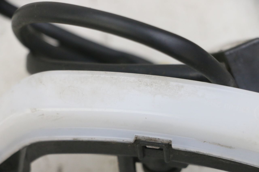 photo de LUZ DE POSICIÓN PEUGEOT KISBEE 4T 50 (2018 - 2022)