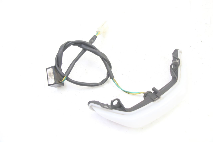 photo de LUZ DE POSICIÓN PEUGEOT KISBEE 4T 50 (2018 - 2022)