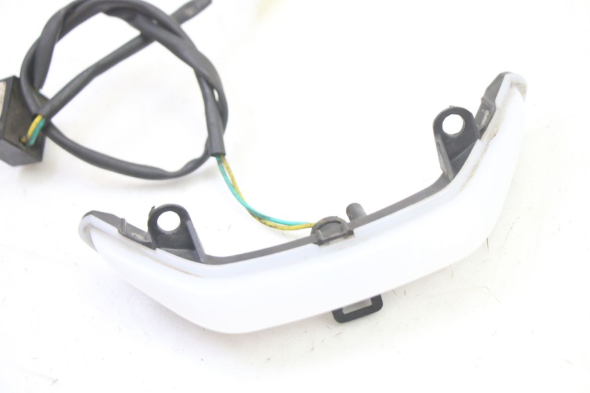 photo de LUZ DE POSICIÓN PEUGEOT KISBEE 4T 50 (2018 - 2022)