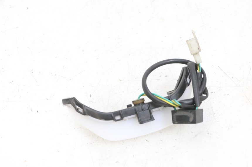 photo de LUZ DE POSICIÓN PEUGEOT KISBEE 4T 50 (2018 - 2022) - Zoom estado de uso