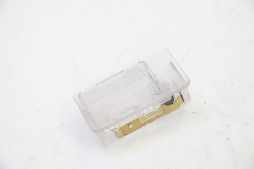photo de LUZ PILOTO PIAGGIO MP3 HPE 310 (2024 - 2025)
