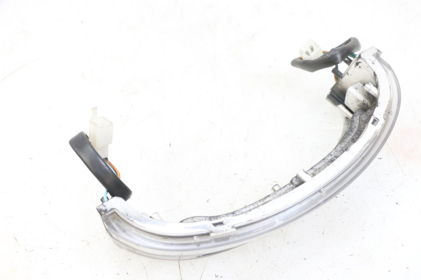 photo de LUZ PILOTO EFUN PUSA 1 - Primer plano técnico