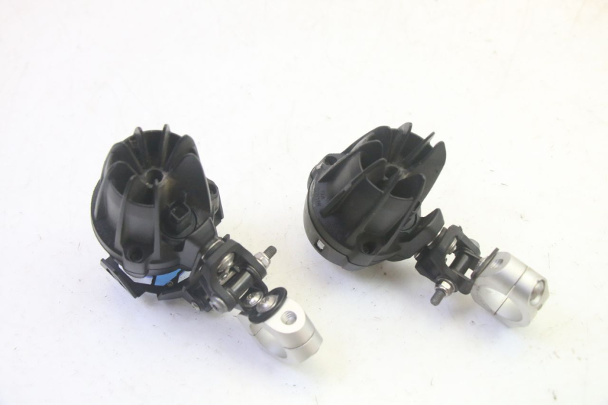 photo de LUZ PILOTO BMW R GS 1250 (2021 - 2024) - Primer plano de alta resolución