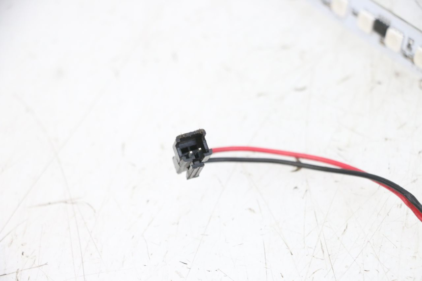 photo de LUZ PILOTO DUALTRON VICTOR LIMITED 1