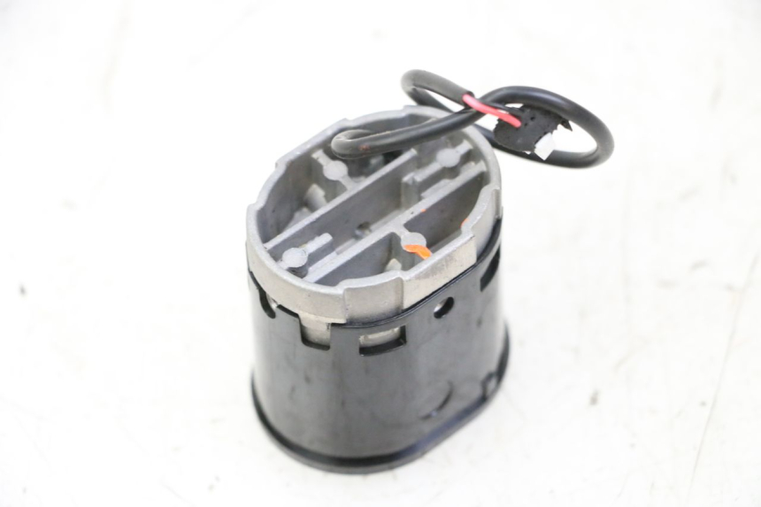 photo de LUZ PILOTO SEGWAY NINEBOT ZT3 PRO 1