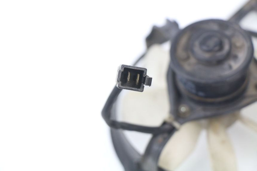 photo de VENTILADOR KAWASAKI GPZ S 500 (1994 - 2005)