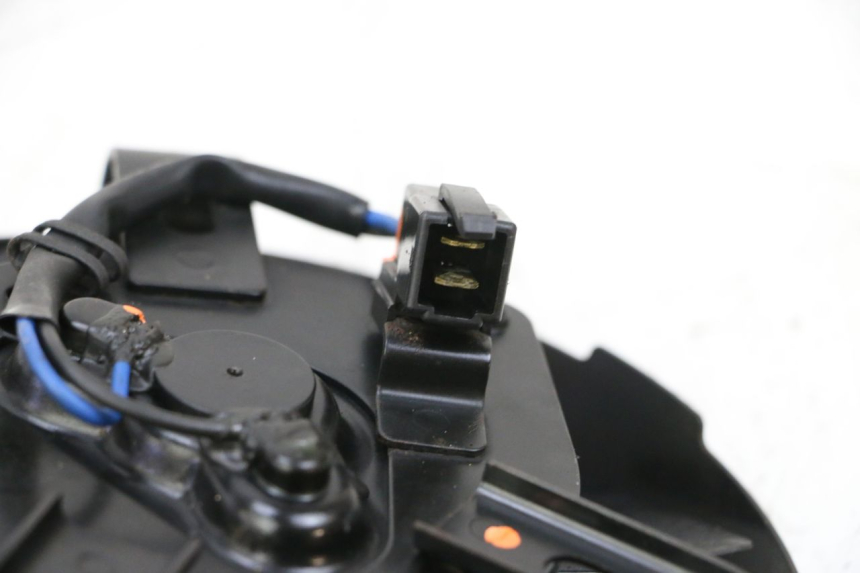 photo de VENTILADOR SUZUKI GSXR GSX-R 1000 (2003 - 2004) - Zoom estado de uso