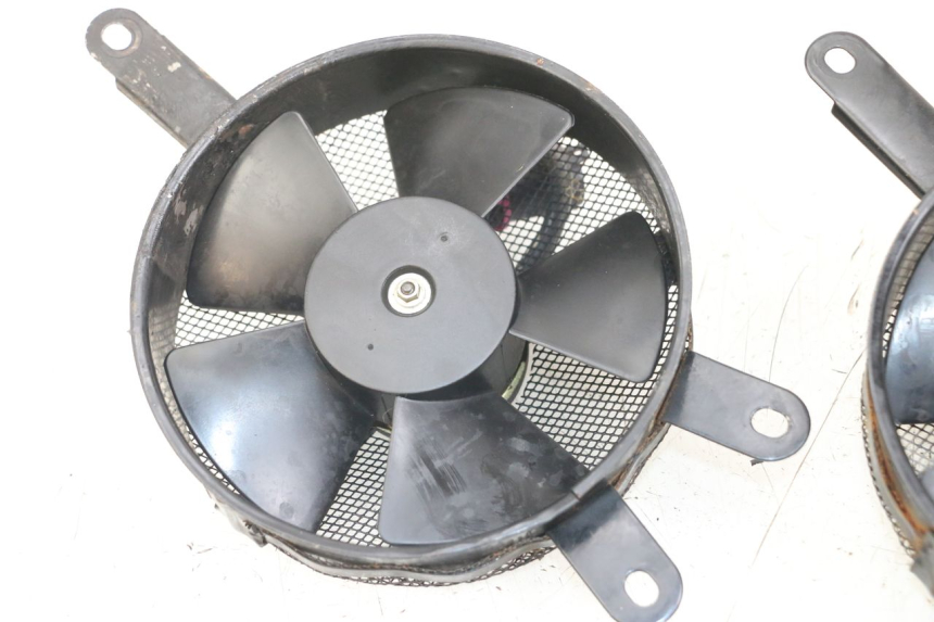 photo de VENTILADOR HYTRACK HY S 4X4 410 (2013 - 2016)