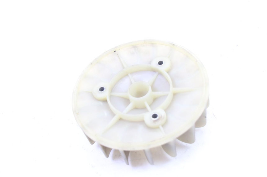 photo de VENTILADOR PEUGEOT KISBEE 2T 50 (2010 - 2017)