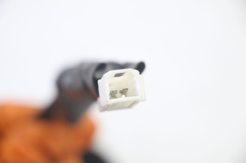 photo de VENTILADOR PIAGGIO MP3 LT 400 (2007 - 2012) - Detalles de los puntos de fijación