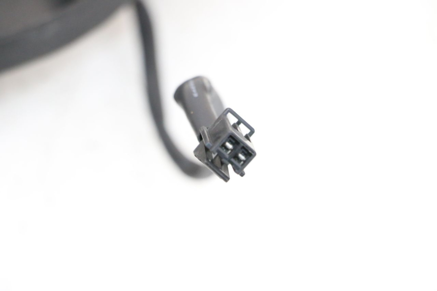 photo de VENTILADOR YAMAHA MT-07 MT07 ABS 700 (2018 - 2020) - Primer plano técnico