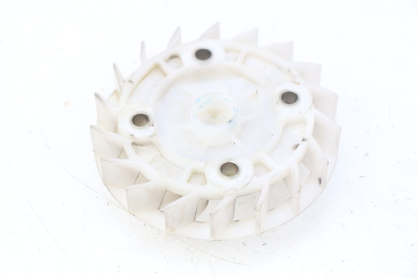 photo de VENTILADOR SYM ORBIT III 3 4T 50 (2018 - 2021)