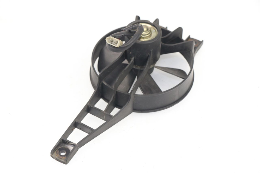 photo de VENTILADOR PEUGEOT SATELIS COMPRESSOR K15 125 (2006 - 2009)