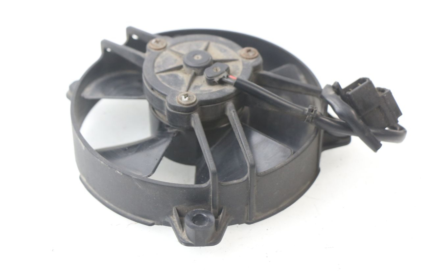 photo de VENTILADOR PEUGEOT SATELIS COMPRESSOR K15 125 (2006 - 2009)