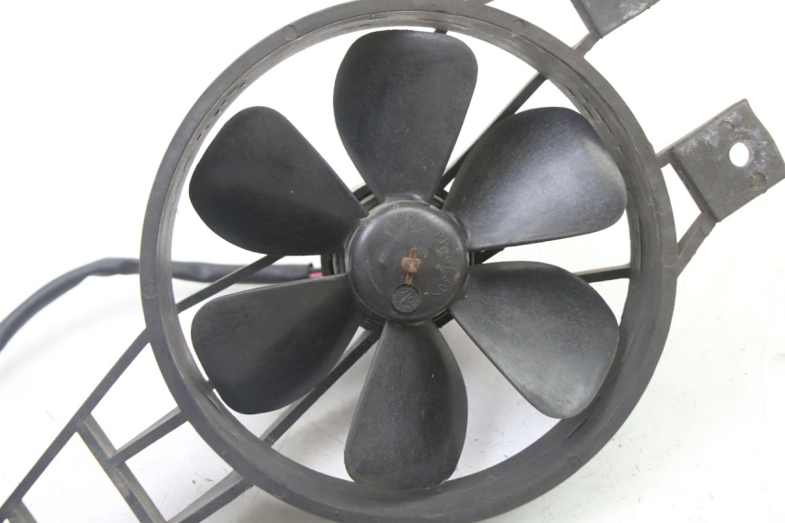 photo de VENTILADOR PEUGEOT SATELIS COMPRESSOR K15 125 (2006 - 2009)