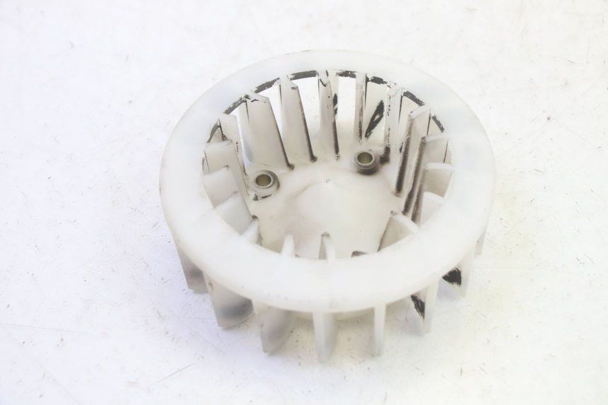 photo de VENTILADOR PEUGEOT VIVACITY 100 (1999 - 2008) - Detalle de la pieza