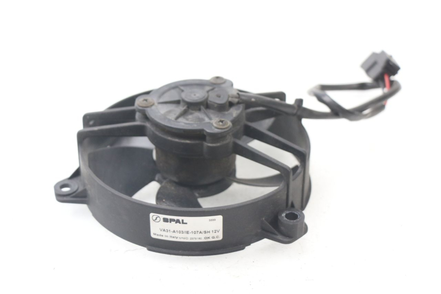 photo de VENTILADOR YAMAHA XMAX X-MAX ABS 125 (2014 - 2016) - Zoom estado de uso