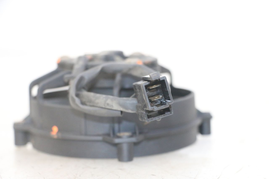 photo de VENTILADOR YAMAHA XMAX X-MAX 125 (2006 - 2009)