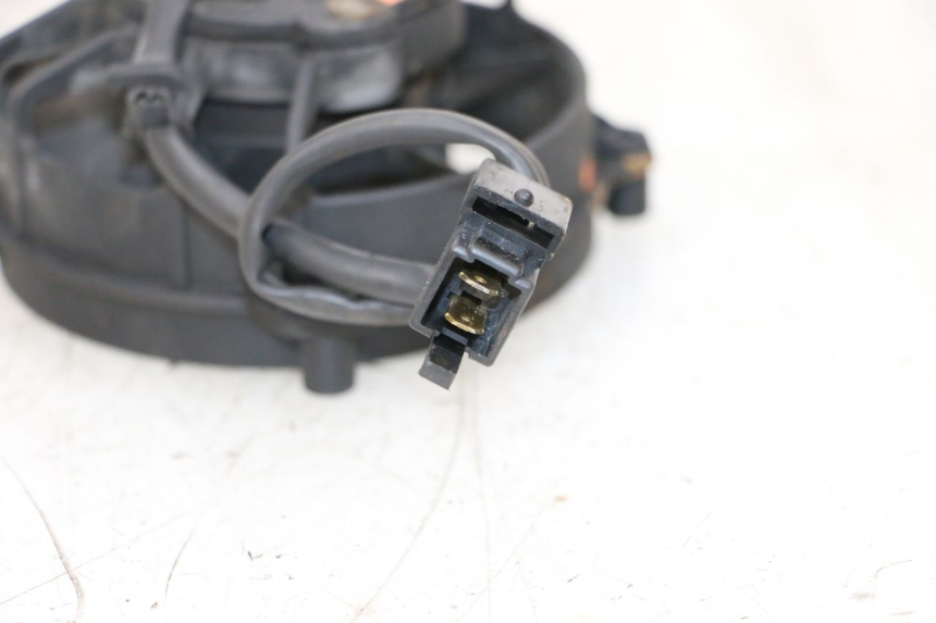 photo de VENTILADOR YAMAHA XMAX X-MAX 125 (2006 - 2009) - Otra perspectiva