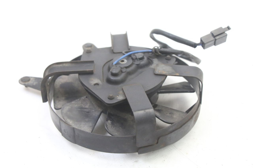 photo de VENTILADOR YAMAHA FZS FAZER 600 (2001 - 2003)