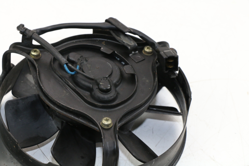 photo de VENTILADOR YAMAHA FZX FAZER 750 (1987 - 1998)