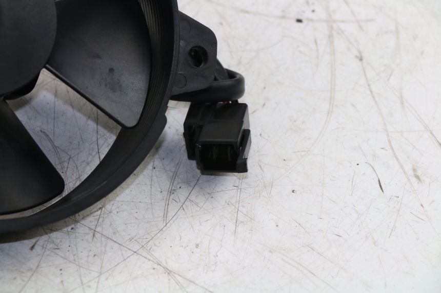 photo de VENTILADOR YAMAHA YP MAJESTY 125 (2002 - 2006)