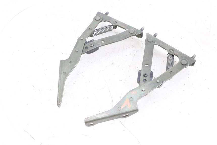 photo de AMORTIGUADOR COFRE PIAGGIO X8 125 (2004 - 2007) - Zoom estado de uso