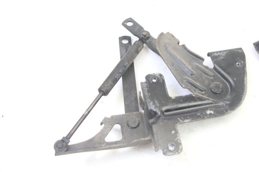 photo de ASIENTO AMORTIGUADOR PEUGEOT SATELIS 250 (2006 - 2012)