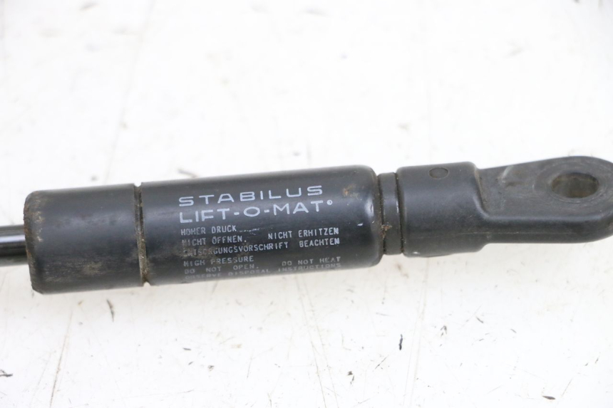 photo de ASIENTO AMORTIGUADOR YAMAHA XMAX X-MAX 125 (2006 - 2009) - Otra perspectiva