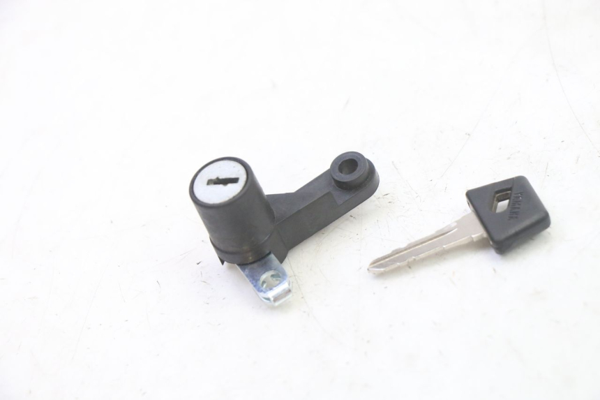 photo de ASIENTO CIERRE YAMAHA XMAX X-MAX 125 (2021 - 2025)
