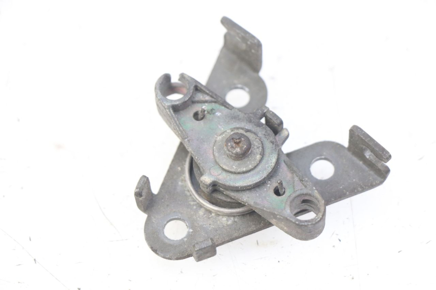 photo de CIERRE DE LA TAPA PEUGEOT DJANGO 2T 50 (2014 - 2019)