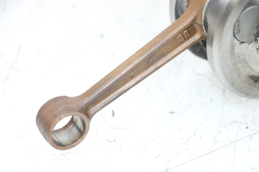 photo de CIGÜEÑAL MBK BOOSTER SPIRIT NAKED 50 (2004 - 2017) - Zoom sobre los componentes