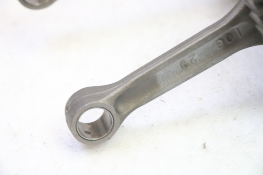 photo de CIG SUZUKI BURGMAN EXECUTIVE ABS 650 (2006 - 2012) - Detalles de los puntos de fijación