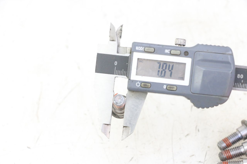 photo de TORNILLO DEL DISCO DE FRENO HONDA CBF 500 (2004 - 2007)