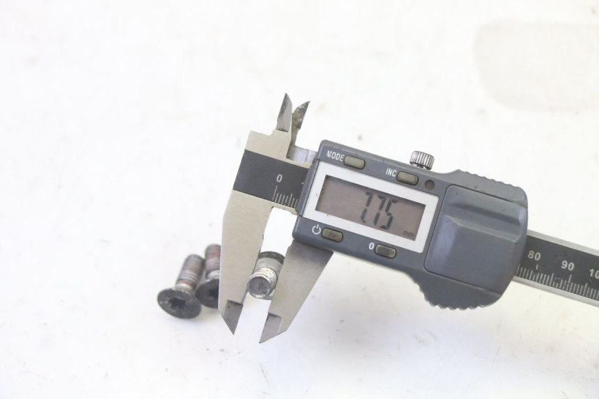 photo de TORNILLO DEL DISCO DE FRENO PEUGEOT CITYSTAR 50 (2013 - 2017)