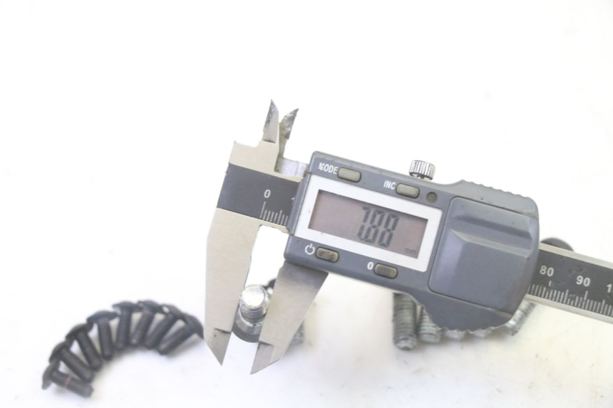 photo de TORNILLO DEL DISCO DE FRENO PEUGEOT SATELIS 125 (2013 - 2018)