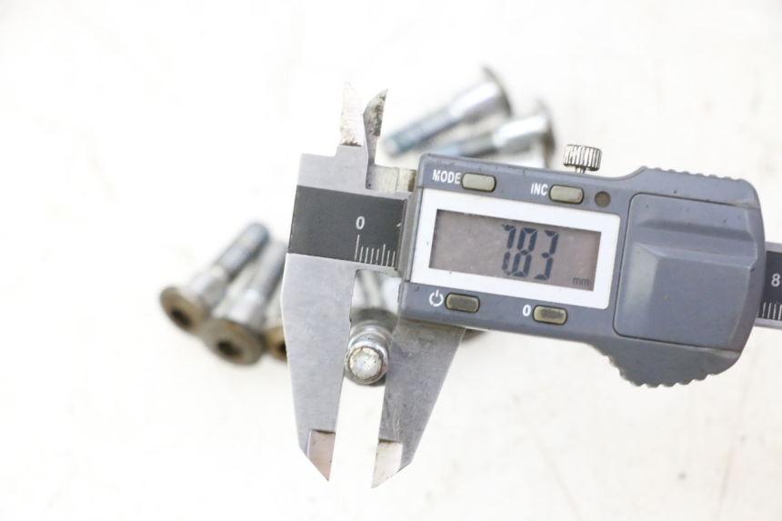 photo de TORNILLO DEL DISCO DE FRENO TRIUMPH SPRINT 900 (1995 - 1998)