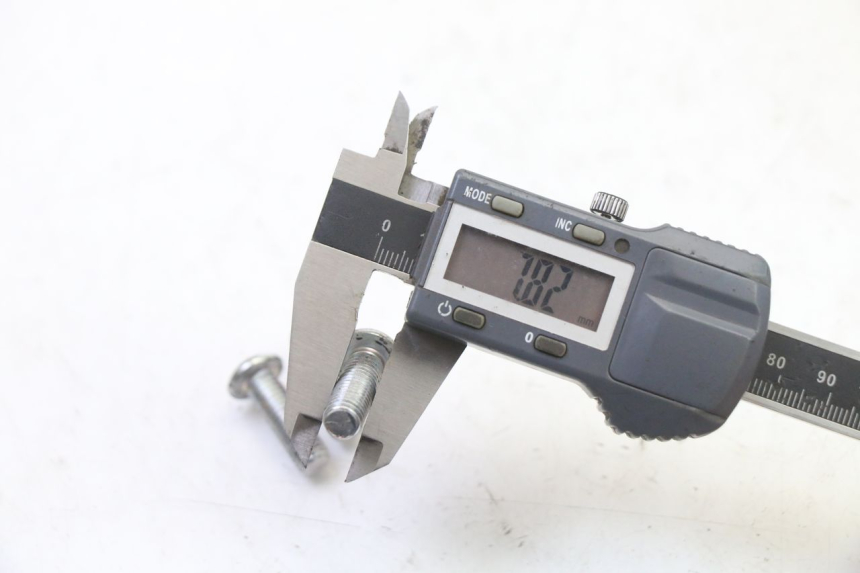 photo de TORNILLO DEL DISCO DE FRENO PEUGEOT STREETZONE I 2T 50 (2018 - 2020)
