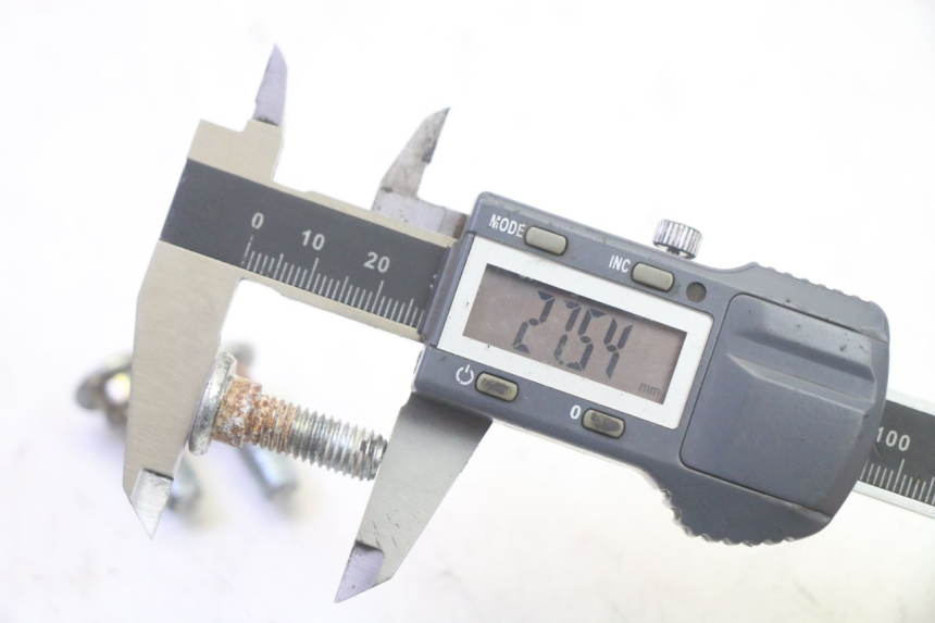 photo de TORNILLO DE DISCO DE FRENOS SUKIDA TOP 1 50 (2003 - 2010) - Otra perspectiva