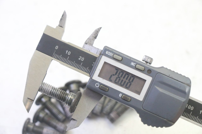 photo de TORNILLO DEL DISCO DE FRENO PEUGEOT TWEET PRO EFI 4T 50 (2021 - 2022)